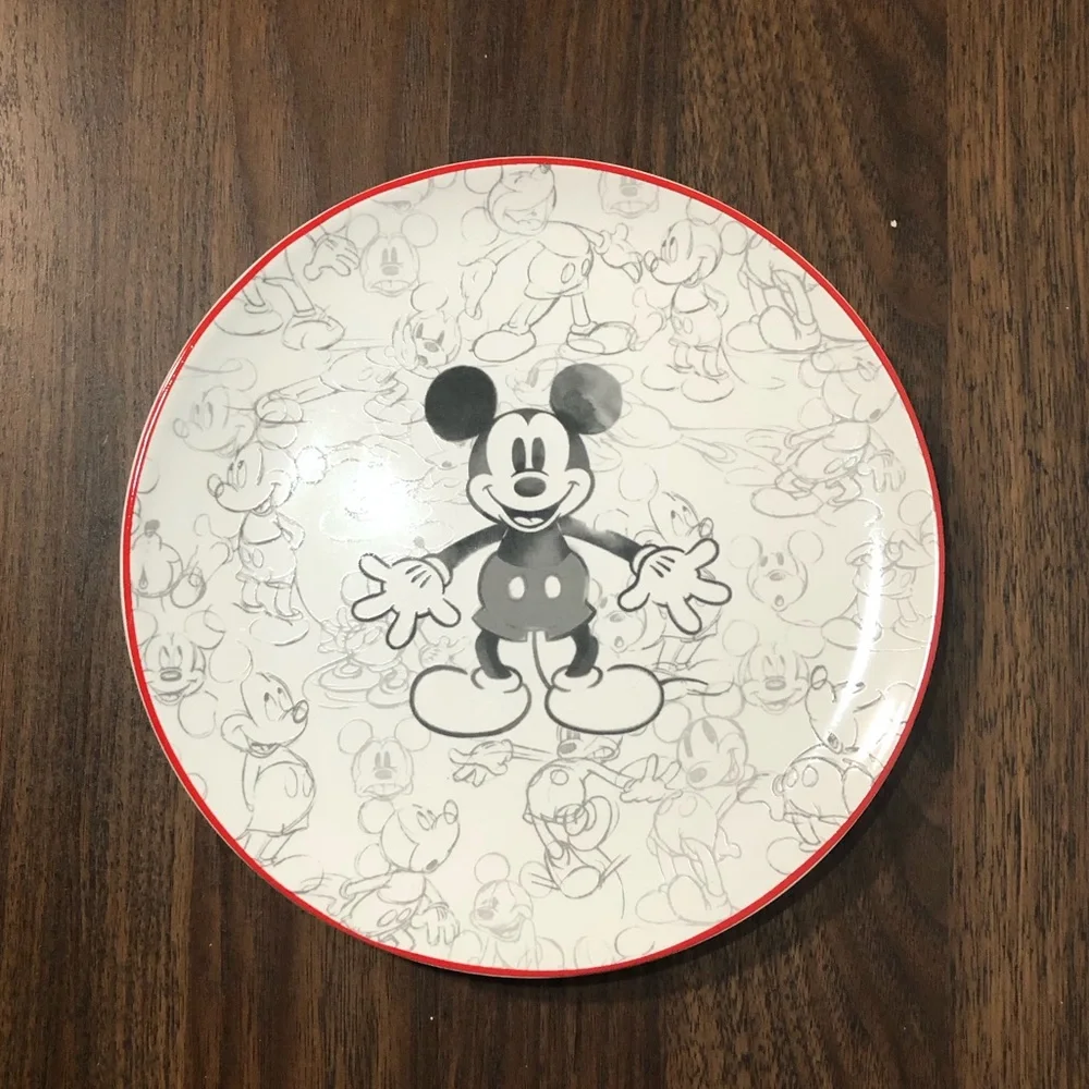 Pottery Barn Disney Mickey Mouse Stoneware Salad Plates Set of 4